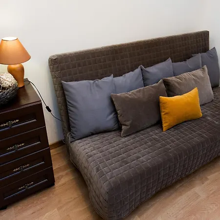 Vanilla 1, 2bdr 2bth 5min To Main Square Daire